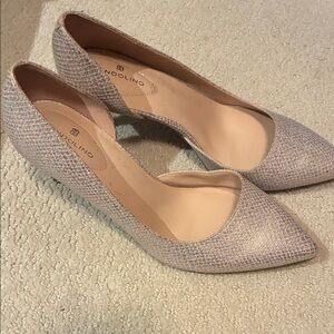 BNWT Bandolino Elegant Textured Heels 👵MT